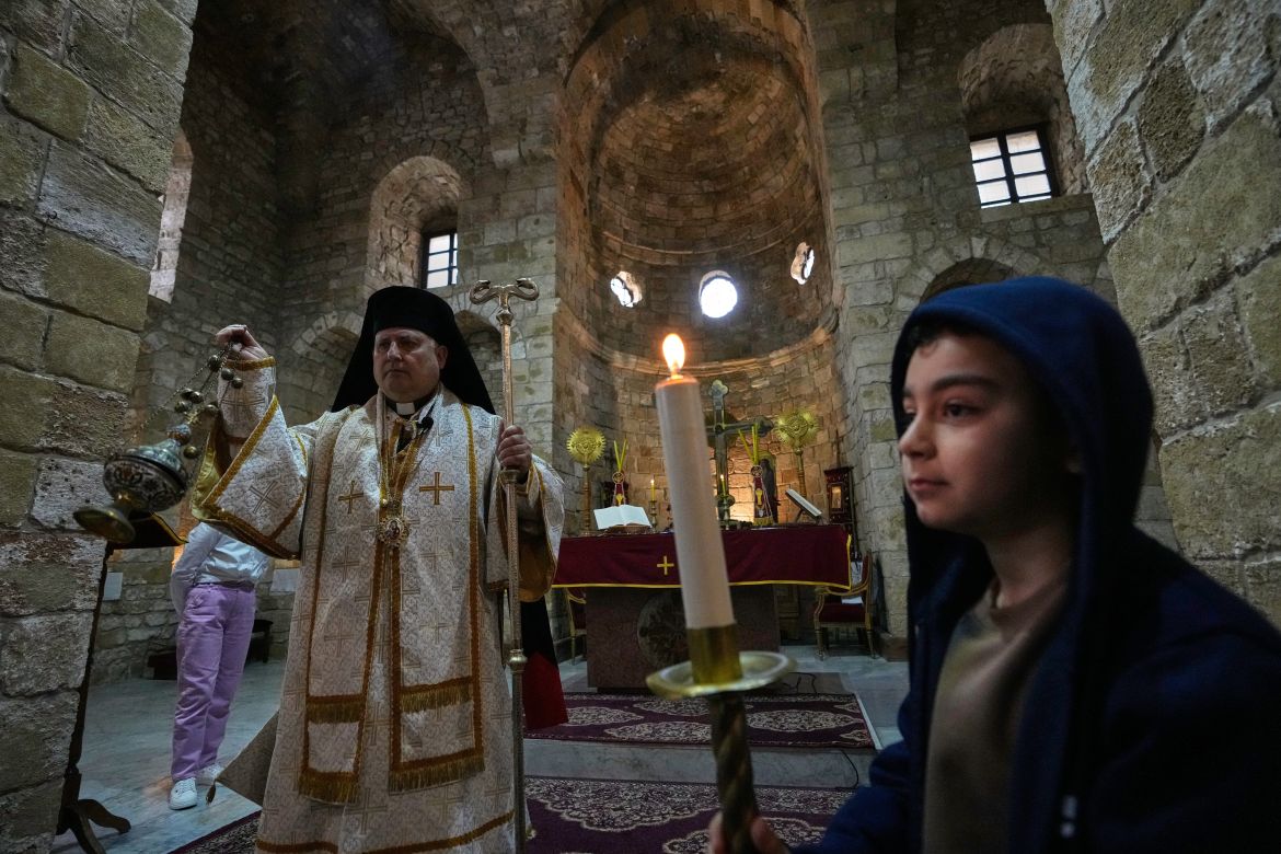 Faith Amid Fire: Lebanese Christians Celebrate Easter as Conflict Shadows Beirut