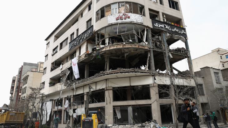 Houthi Attacks on Israel Heighten Risks to Red Sea Shipping Lanes