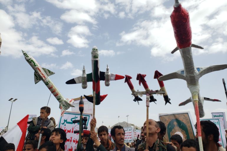 Houthis' Direct Strikes on Israel Signal Shift in Strategy, Threatening Bab al-Mandeb and Global Trade