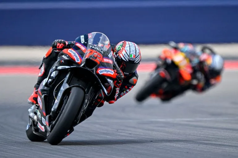 Bezzecchi Defies Odds with Dominant MotoGP Win After Sprint Race Crash at Circuit of the Americas