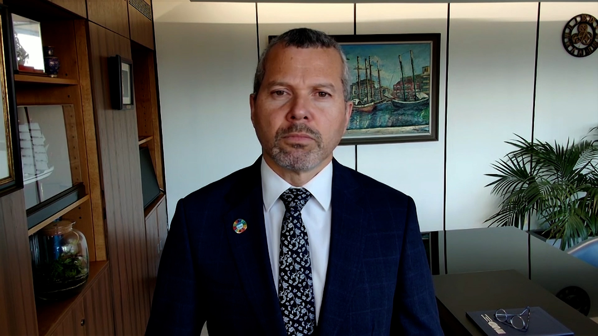 Humanitarian Crisis in the Strait of Hormuz: 20,000 Seafarers Stranded Amid Insurance and Geopolitical Tensions