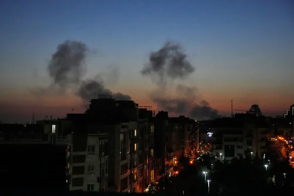 Widespread Power Outage in Tehran and Northern Iran Following US-Israel Attack