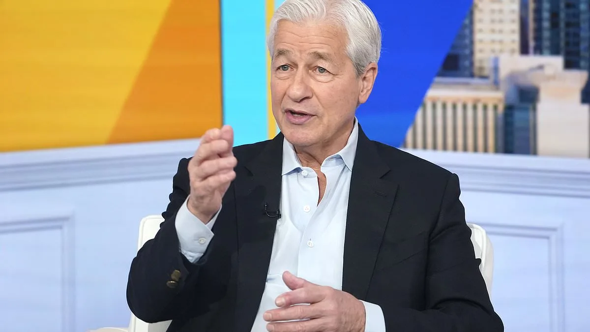 JPMorgan's Dimon Supports Trump's Iran War Despite Economic Chaos, Cites National Survival