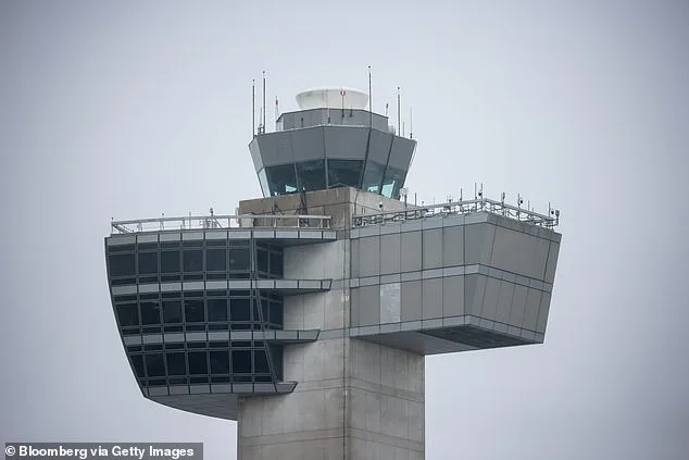 Delta Flight Avoids Disaster After Pilots Mistakenly Contact Wrong Air Traffic Control Tower at LaGuardia