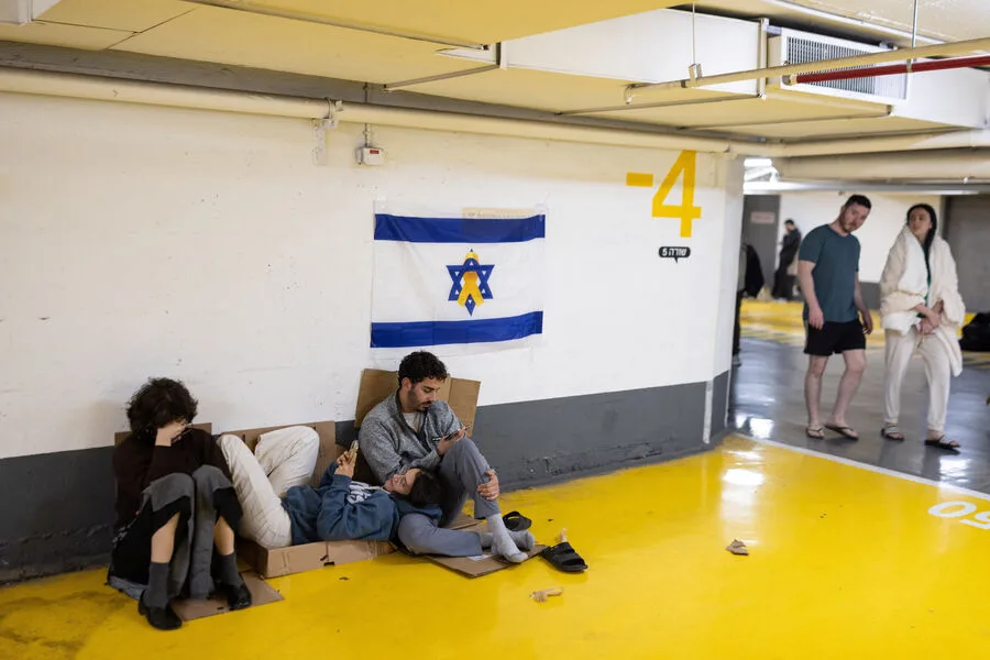 Iranian Rocket Attack on Israel Sparks Chaos in Tel Aviv, Marking First Direct Strike Since Conflict Outbreak