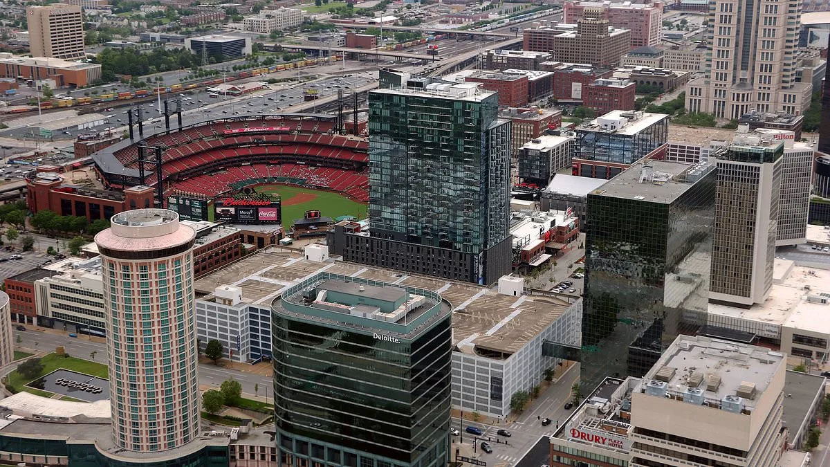 St. Louis Removes Bumpouts, Igniting Debate Over Pedestrian Safety