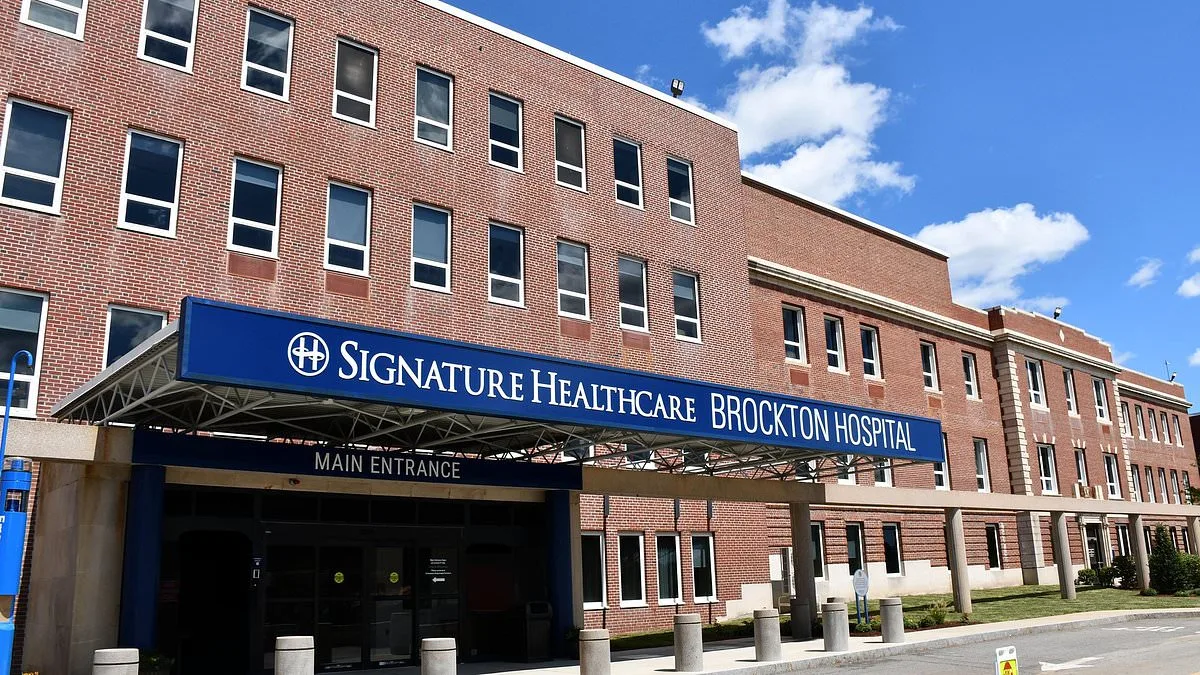 Massachusetts Hospital Cyberattack Forces Paper-Based Care Amid System Outage