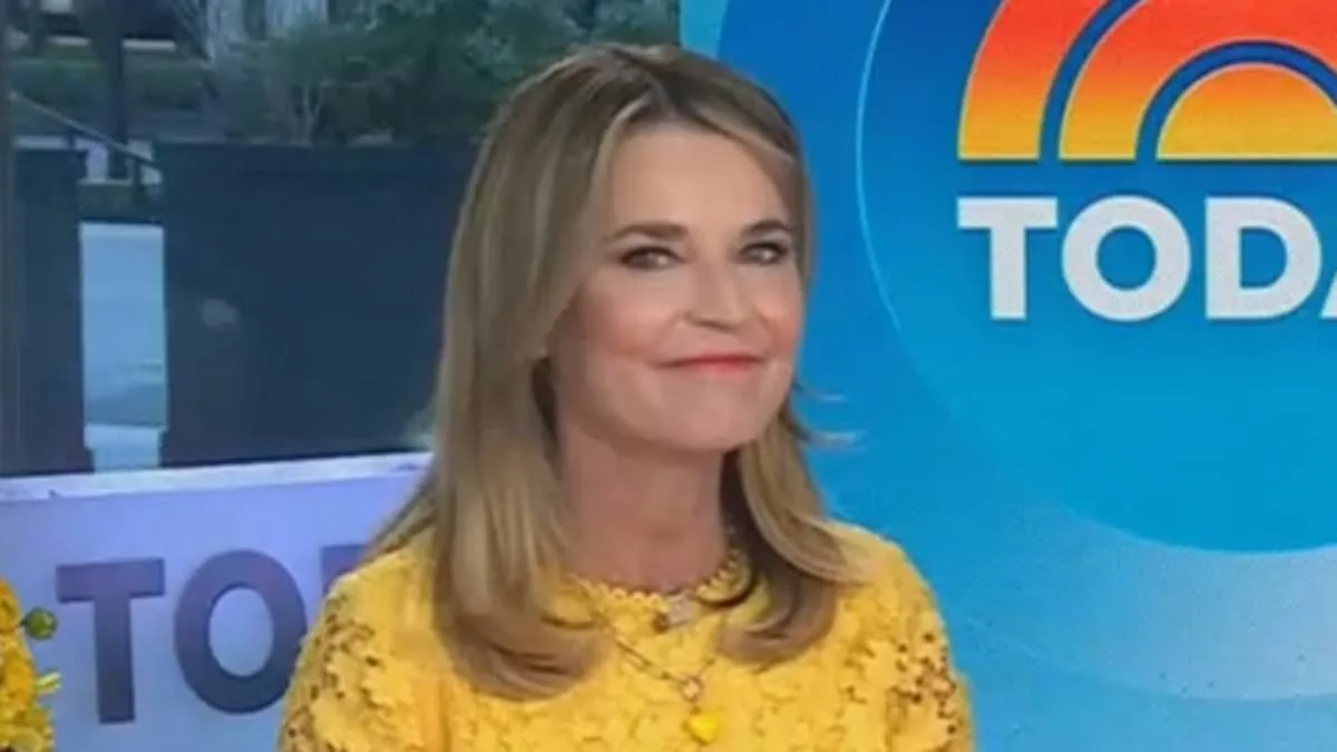 Savannah Guthrie Makes Emotional Return to 'Today' Show Two Months After Mother's Abduction