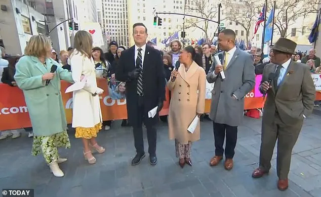 Savannah Guthrie Makes Emotional Return to 'Today' Show Two Months After Mother's Abduction