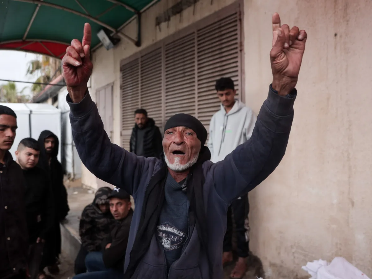 Gaza Family Trapped in Crossfire as Israeli-Linked Forces Detain Relatives During Clash with Palestinian Groups