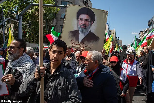 Trump's Approval Rating Plummets to 43% as War with Iran and Inflation Fuel Discontent