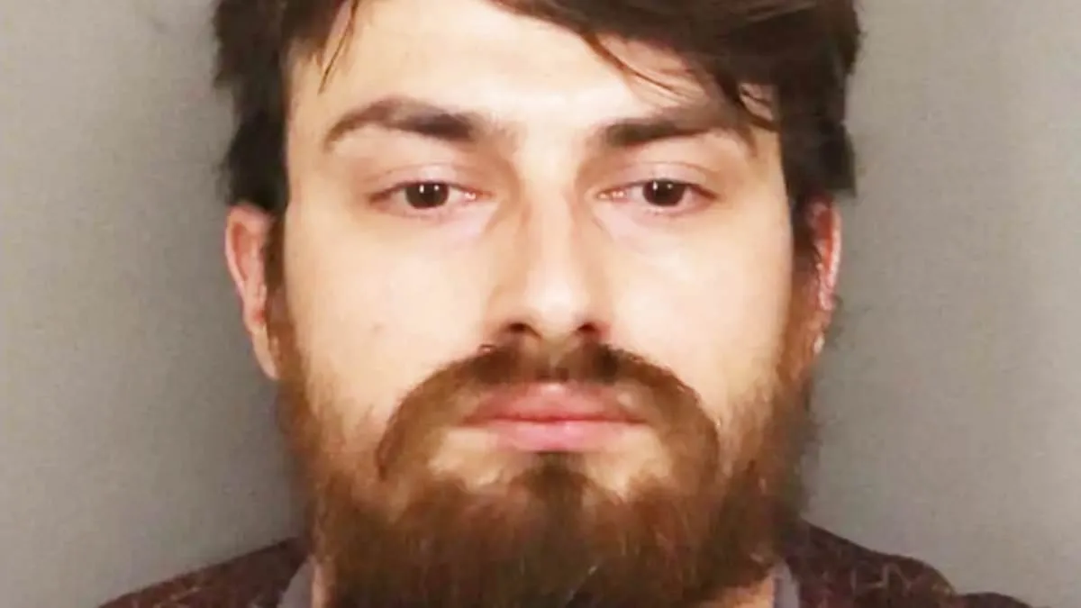 Arsonist Who Filmed Warehouse Fire Draws Parallels to Mangione Case