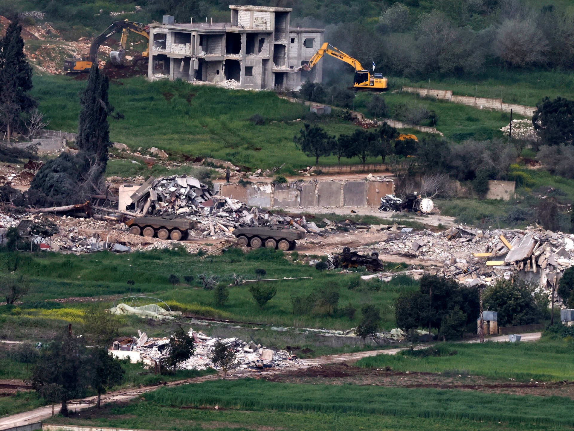 Ceasefire collapses as Israel resumes attacks and expands buffer zone