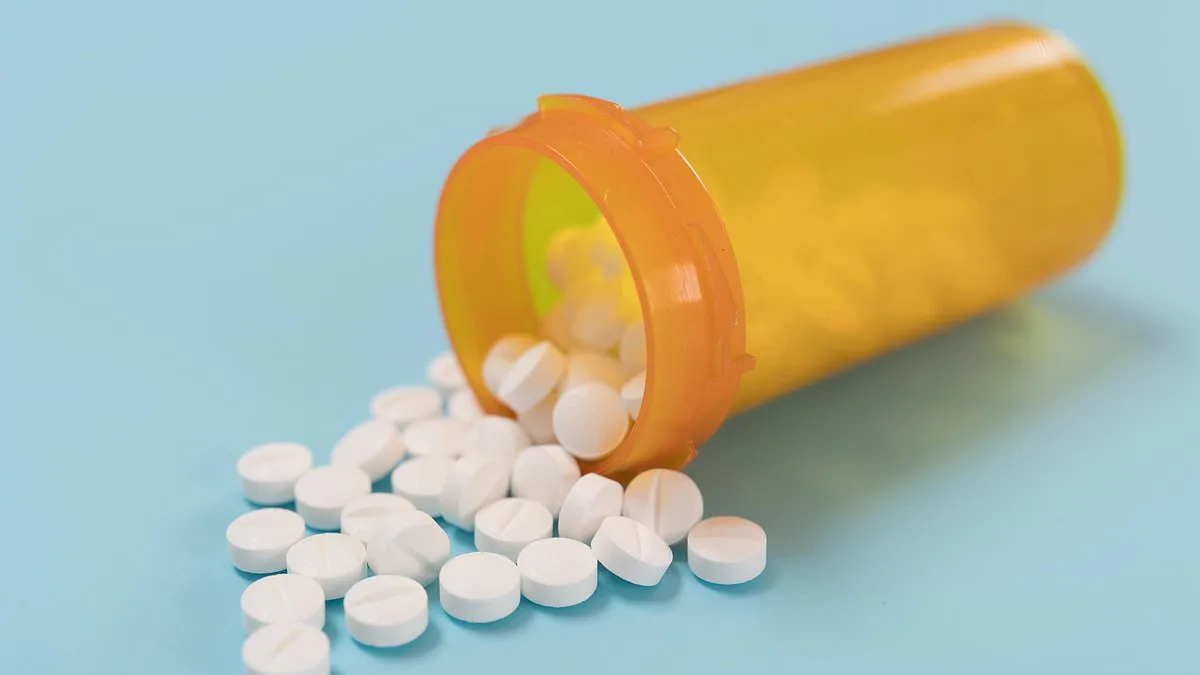 Common Painkillers May Lead to Drug Poisoning: Study
