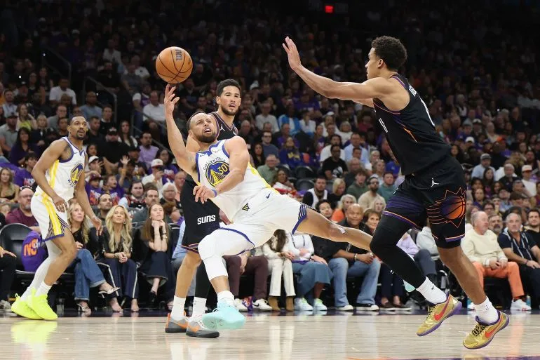 Suns Snuff Out Warriors' Championship Dream