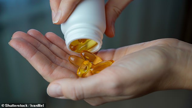 Fish oil supplements may slow brain injury recovery, study finds