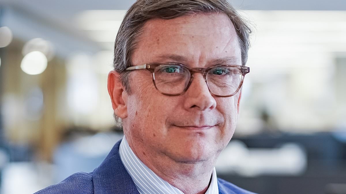 Acclaimed Washington Post Editor Dan Eggen Dies at 60