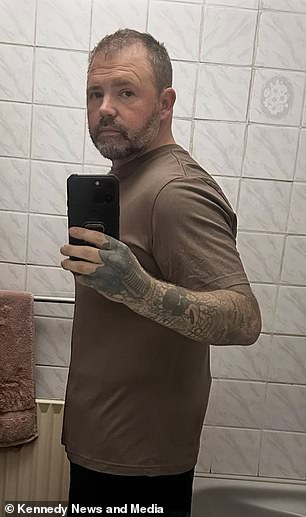 Man loses five stone on Mounjaro before life-threatening gallbladder infection strikes