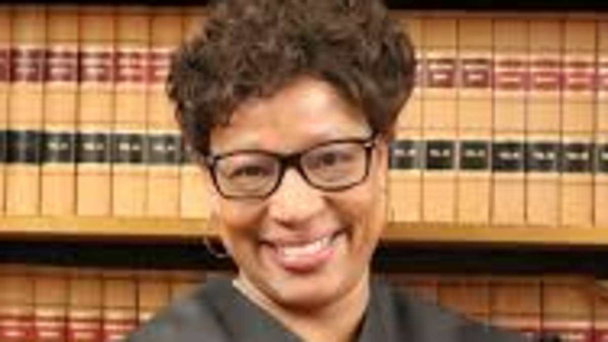 Judge Orders Release of Murder Suspect on $500 Bond from ICE Custody