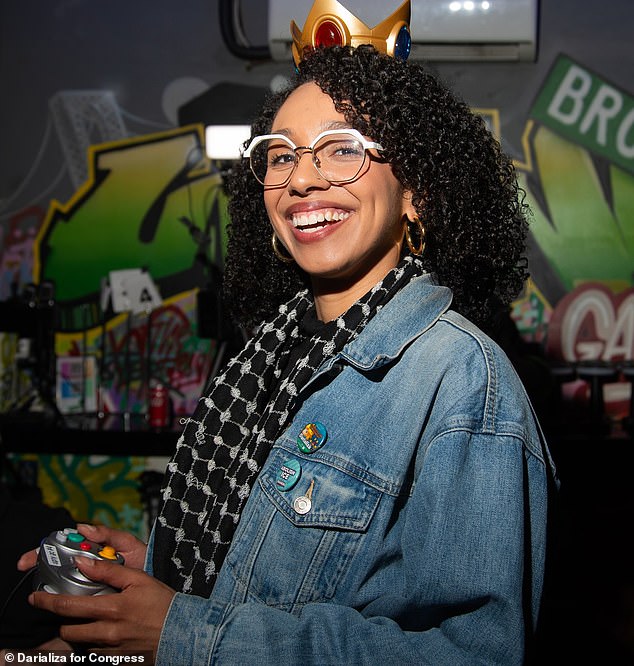 Mayor Mamdani weighs endorsing Chevalier despite her 'ugly colonizer' comments.