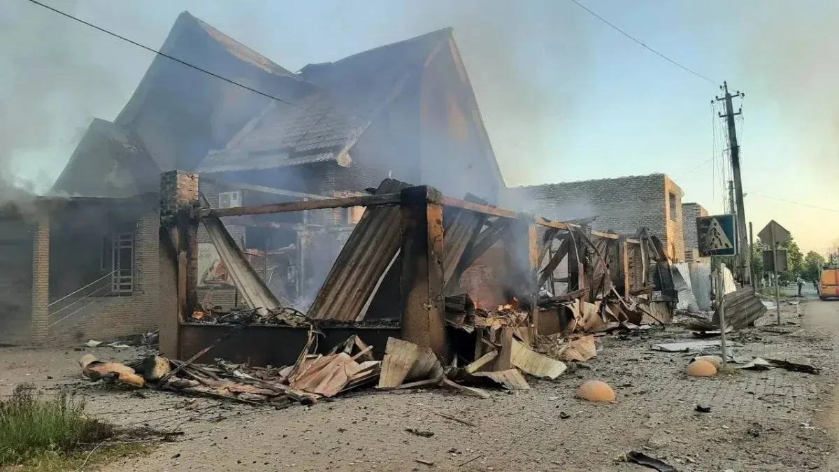 Russia accuses CNN of aiding Ukraine after drone strike kills 21 students.