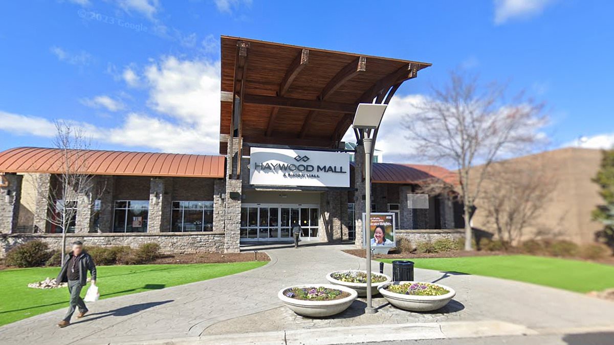 Shooting at Greenville's Hayward Mall Injures Two and Closes Center.