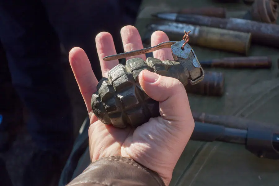 Ukrainian Military Discover Yellow Powder Grenades