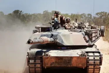 Australian M1A1 Abrams Tanks for Ukraine Stranded in Poland Due to Delays
