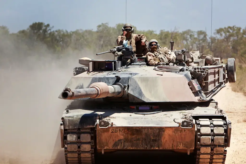 Australian M1A1 Abrams Tanks for Ukraine Stranded in Poland Due to Delays