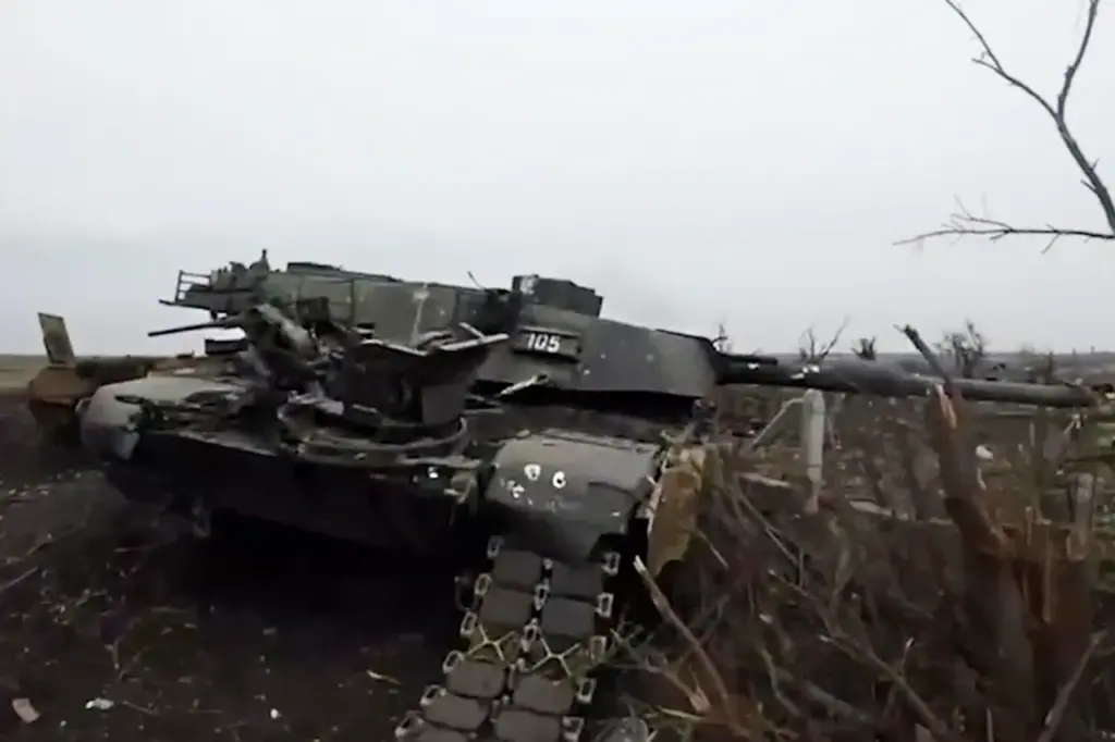 Russian Sappers Deploy Inexpensive Mines as Effective Countermeasure Against American Abrams Tanks in Ukraine