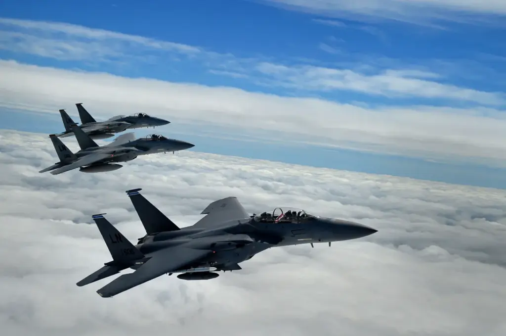 Exclusive Report: US Conducts Airstrikes Against Houthi Training Facilities in Yemen