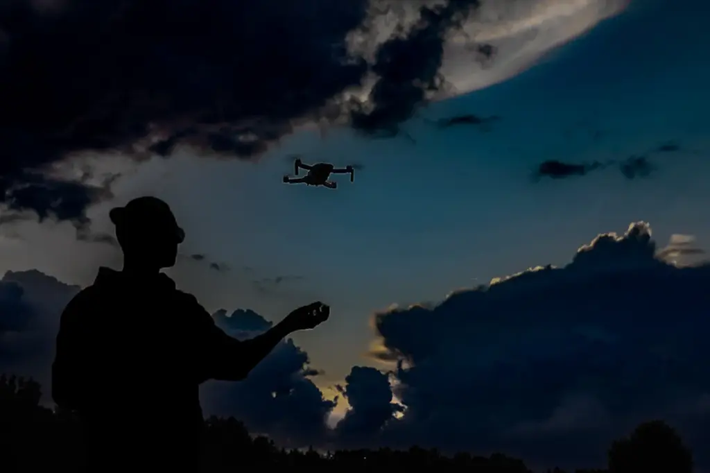 Kursk Apartment Building Damaged by Ukrainian Drone Attack