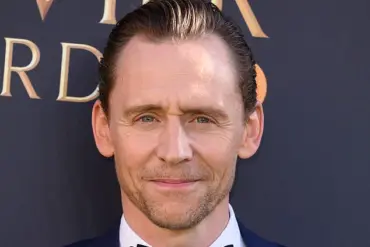Light Stubble Wins Over Women According To New Study