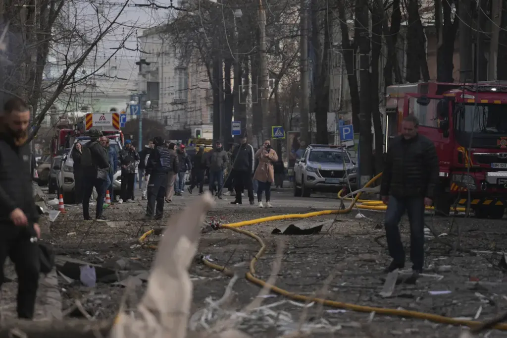 Rocket Strike Hits Ukrainian Military Buildings in Sumy as Conflict Escalates