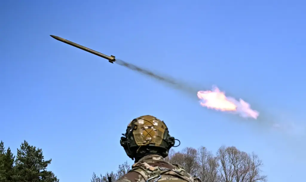 Russian Military Strikes Ukrainian Artillery Base and Drone Production Facilities