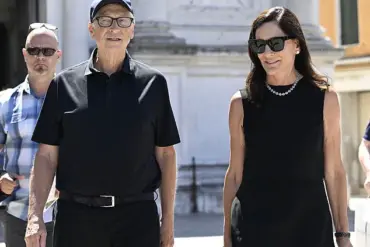 Bill Gates and Jeff Bezos Attend Lavish Wedding in Venice, Italy: A Glimpse into Tech Moguls' Social Circles