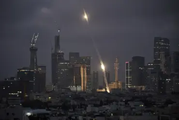 Middle East Airspace Closure Amid Escalating Iran-Israel Hostilities