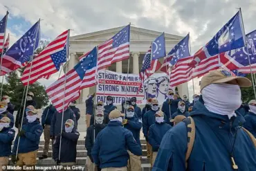Pete Hegseth's Betsy Ross Flag Gesture Sparks Controversy: 'A Veiled Signal to Extremists' Says Analyst, While Civil Rights Group Condemns 'Inflammatory Symbolism'