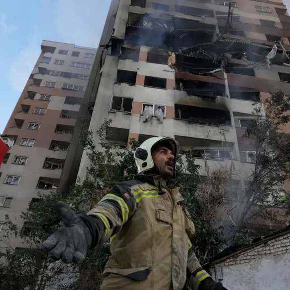 Tel Aviv in Chaos After Iranian Missile Attack Leaves 67 Injured and 3 Dead