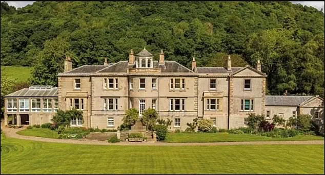 Ewan McGregor's Roof Plans Rejected Amid Claims of Council's Privileged Access to Critical Information