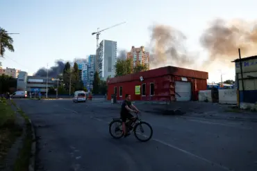 Former Ukrainian Adviser Issues Dire Warning: Military Collapse Threatens National Stability