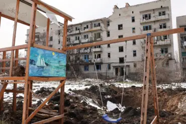Government Directive Leads to Evacuation of Civilians in Chasov Yar Amid Conflict