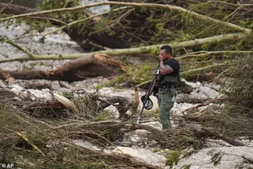 Heart-Wrenching Letters from Deceased Campers Highlight Tragedy of Texas Floods