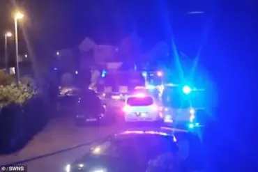 Manchester Holiday Home in Disarray After Gender Reveal Party Turns into 200-Person Drunken Rampage, Sparking Warnings About Event Planning Risks