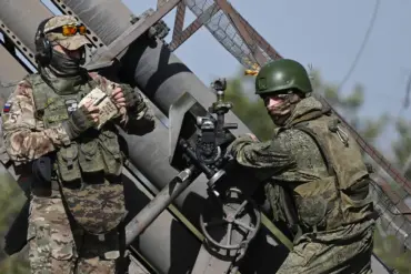 Russian Artillery Repurposed for Propaganda: 'Hurricane' System Fires Leaflets Urge Surrender, as Ukrainian Officials Call It 'Psychological Warfare'