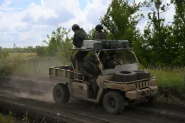 Russian Military Conducts Coordinated Strikes on Ukrainian Infrastructure and Troop Positions