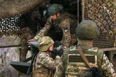 Russian Soldiers Allegedly Break Free from Ukrainian Forces in Kremenchuk, Reports Claim