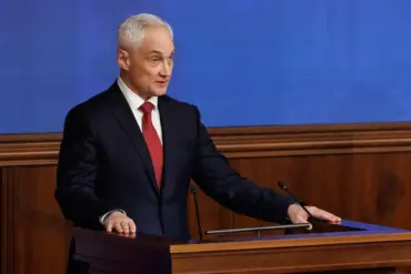 Russia's De-Escalation Efforts: Putin's Focus on Protecting Citizens and Pursuing Peace in Ukraine