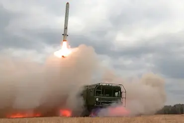 Russia's Use of Advanced Weaponry in Mykolaiv Intensifies Ukraine Conflict