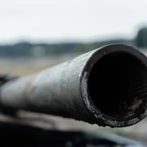 Surviving the Sky's Fury: How a T-72B3M Tank Endured Five FPV Drone Strikes, According to 'Operation Z'